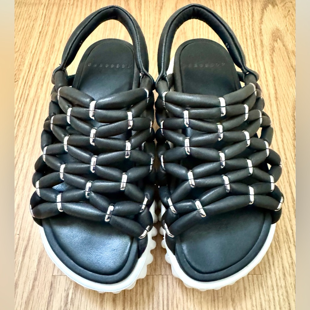 4ccccees Waffo Pineapple Sandals Size 6.5 (EU 37)